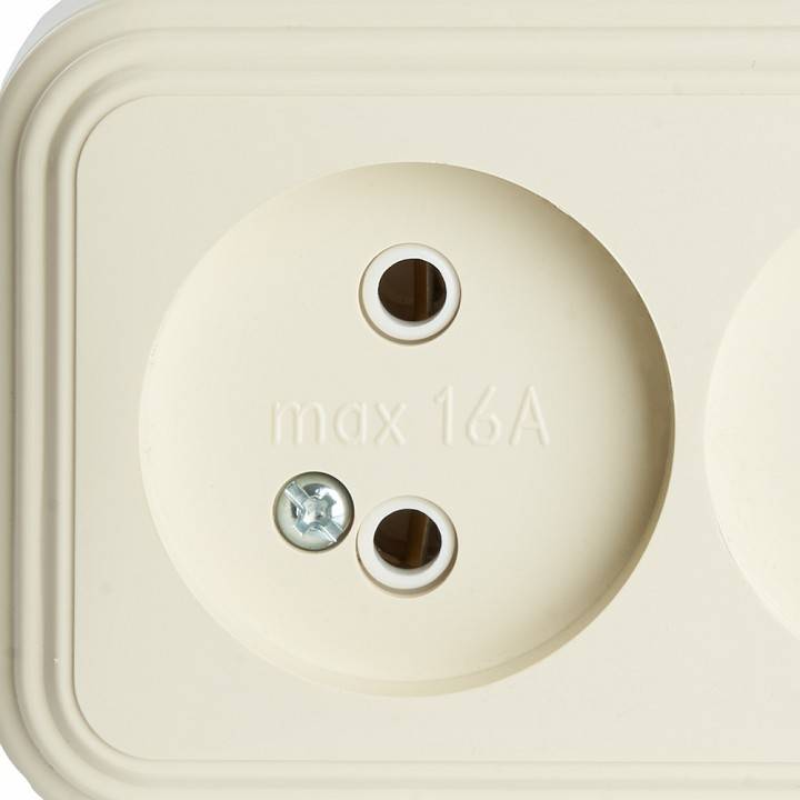 Розетка без заземления Stekker Брест накладная дуб 49057