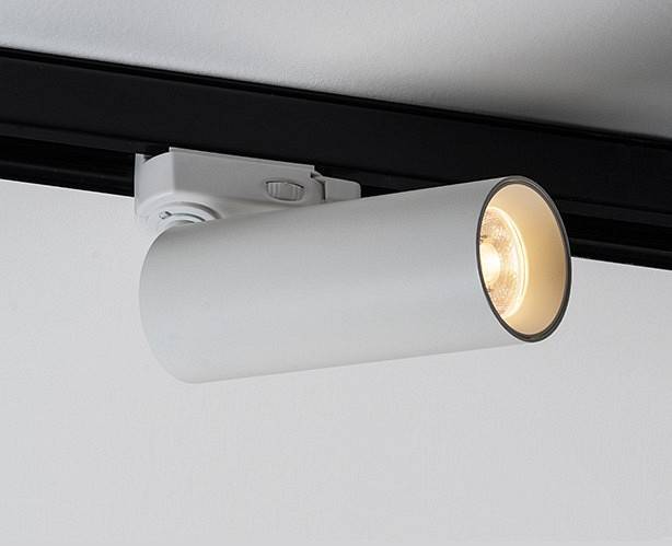 Светильник на штанге Italline M04-508 белый 4000K M04-508 white 4000K