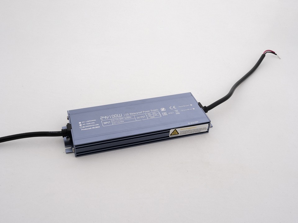 Блок питания LEDS POWER SLIM 003139