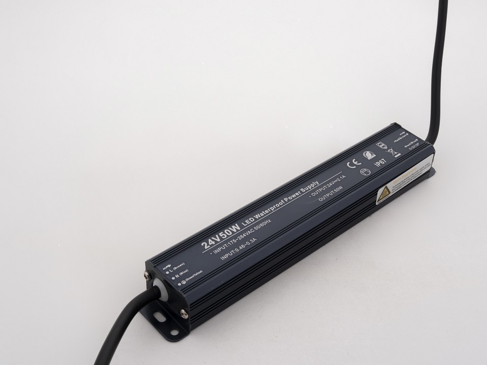 Блок питания LEDS POWER SLIM 005645