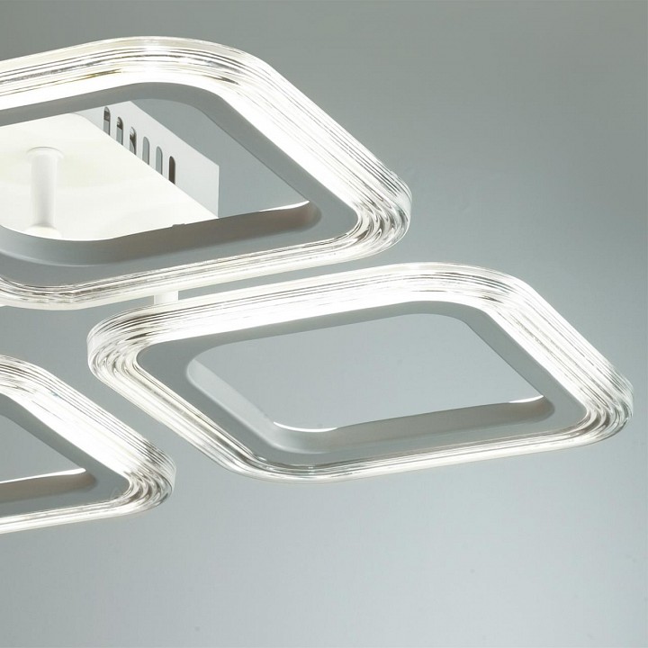 Потолочная люстра Lumion KVADRO 8026/42CL