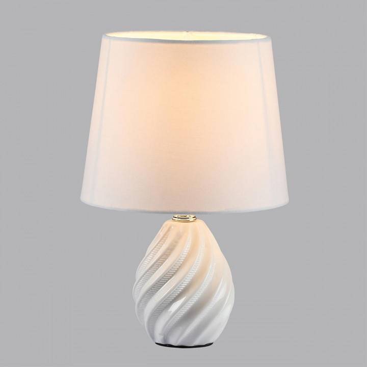 Настольная лампа декоративная Lumion Keila 8143/1Т