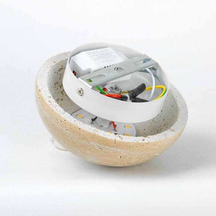 Накладной светильник Lussole Moon LSP-7329