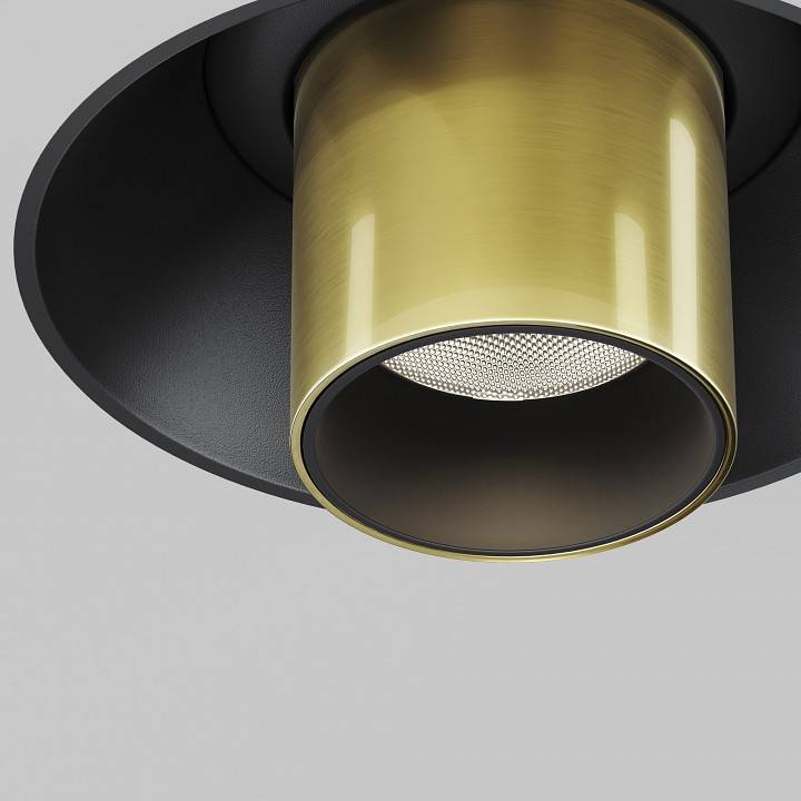 Встраиваемый светильник Maytoni Focus T C140TRS-L300-7W4K-BBS