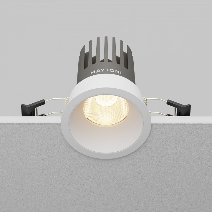 Встраиваемый светильник Maytoni  DL117-15W-3K-W