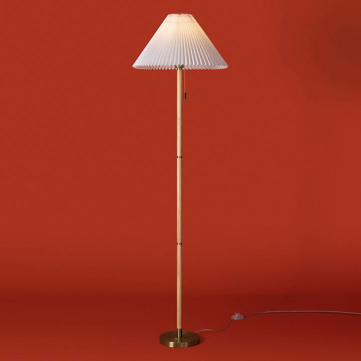 Торшер Freya Kinsley FR5533FL-01BS