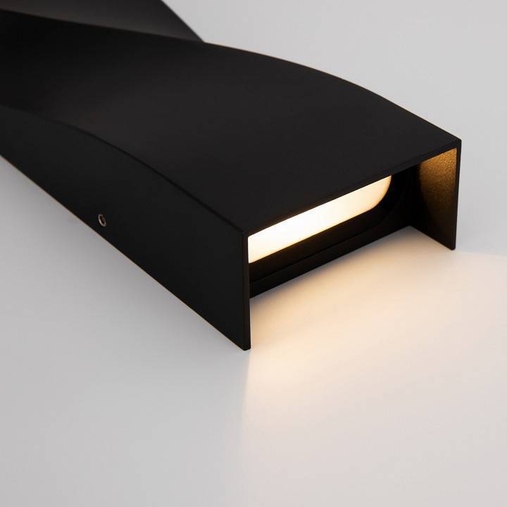 Настенный светодиодный светильник Maytoni Twist 11 Вт 3000 K черный O040WL-L11B3K