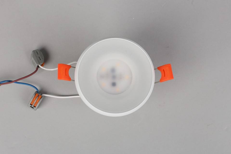 Встраиваемый светильник Omnilux Genova OML-102809-01