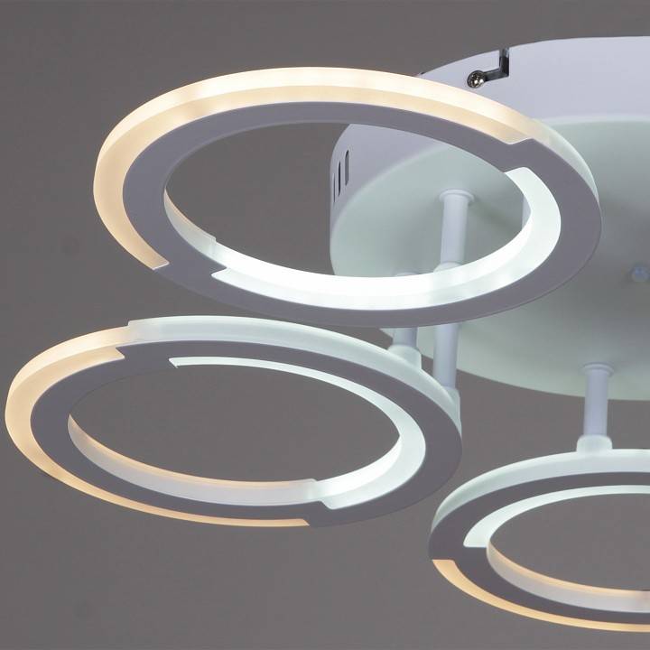 Люстра потолочная De Markt 09820-3.3-05 WH