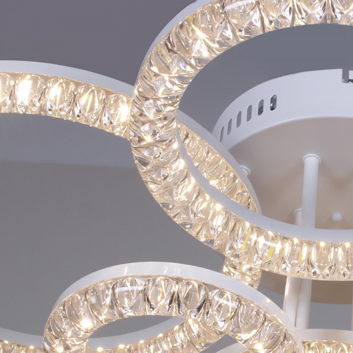 Потолочная люстра 19847-0.3-06D WH