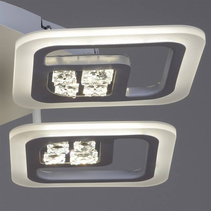 Потолочная люстра Reluce 20523 4 лампы 20523-0.3-4S WT