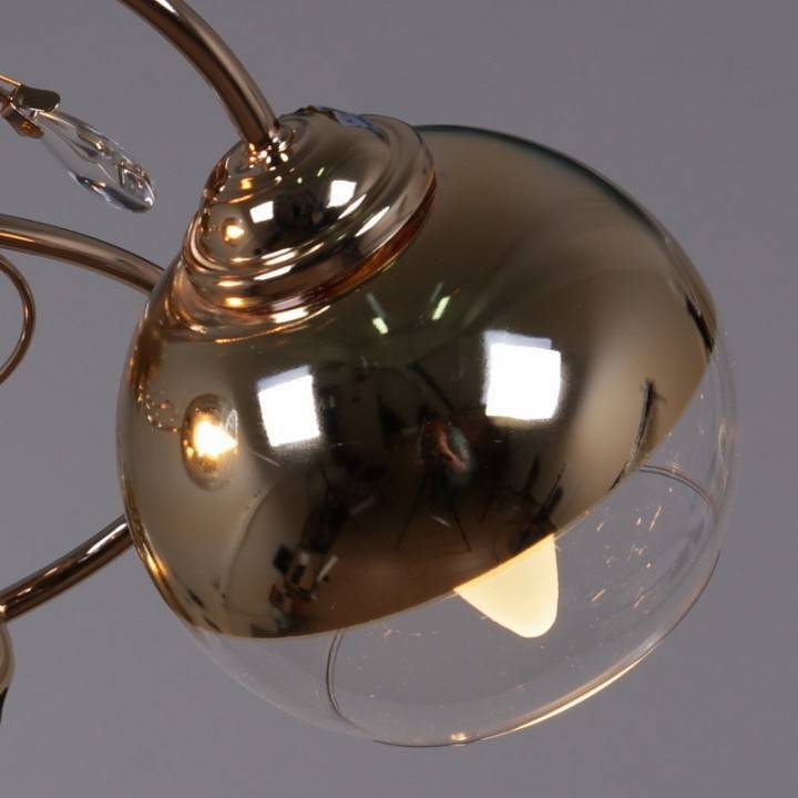 Потолочная люстра Reluce 32270 3 лампы 32270-0.3-03