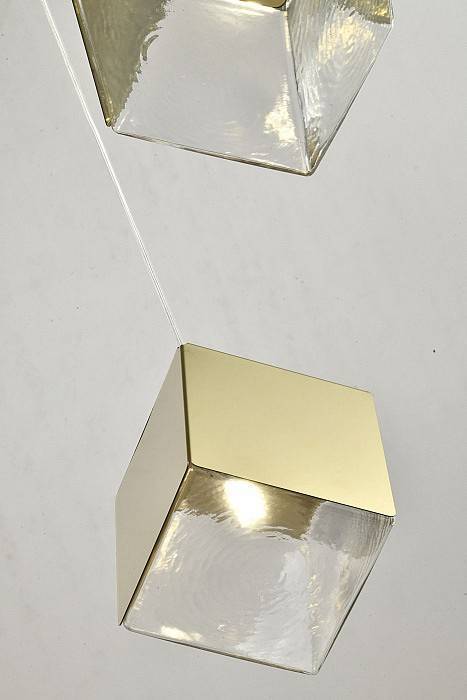 Подвесной светильник Zortes Ice Cube ZRS.1005.05