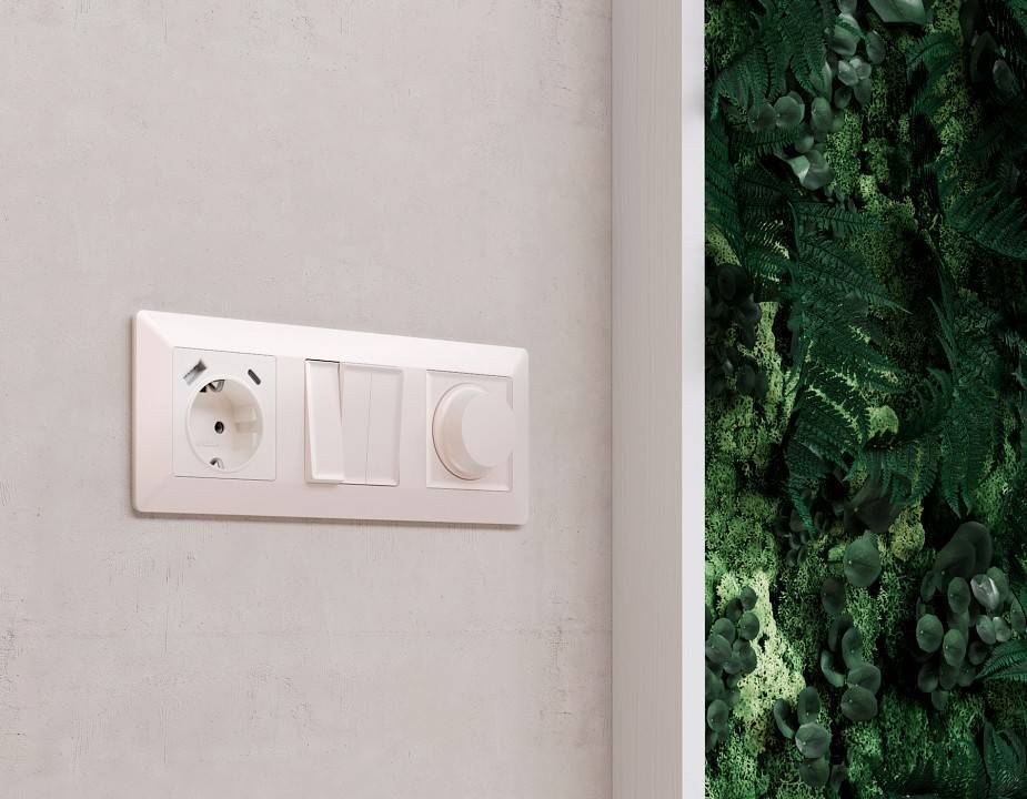 Рамка на 3 поста Ambrella Volt Line AF110203