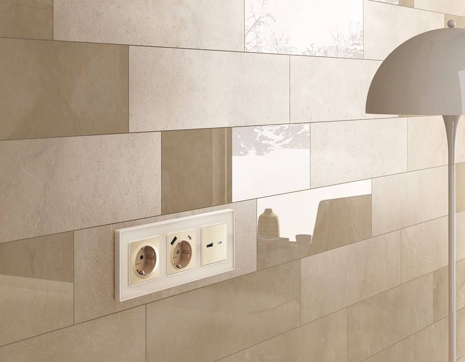 Накладка для розетки type A и C Ambrella Volt Quant AP6110