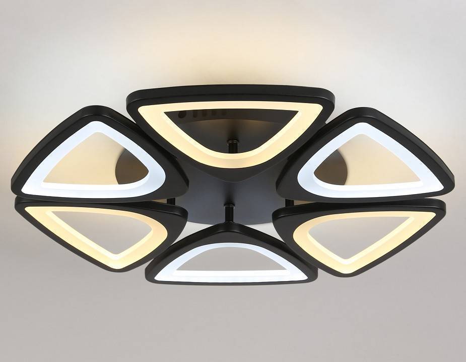 Потолочная люстра Ambrella Light FA FA4495