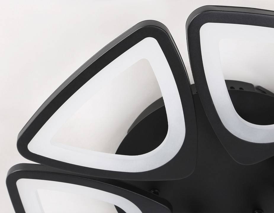 Потолочная люстра Ambrella Light FA FA4495