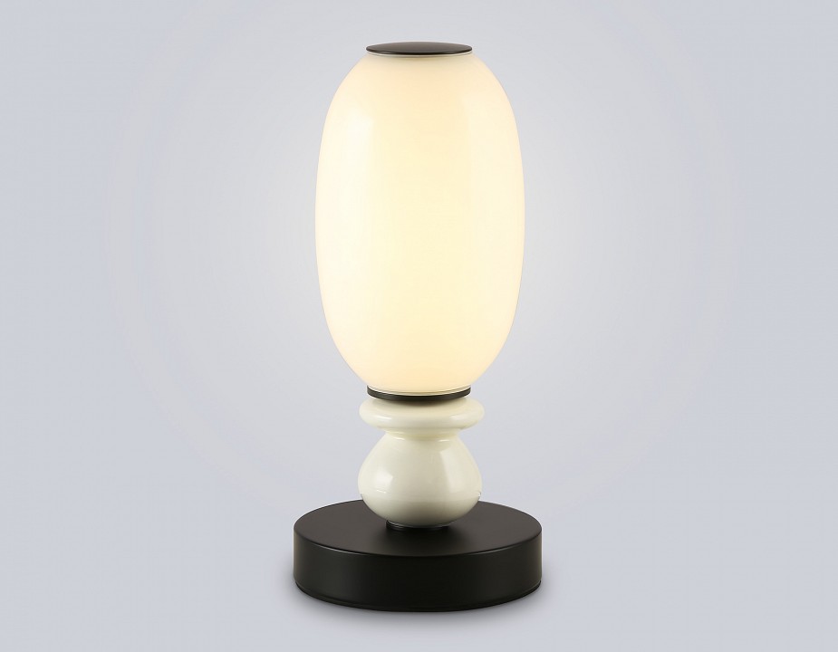 Настольная лампа декоративная Ambrella Light LH LH53154
