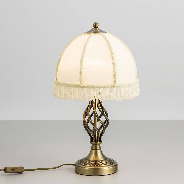 Настольная лампа декоративная Citilux Базель CL407800