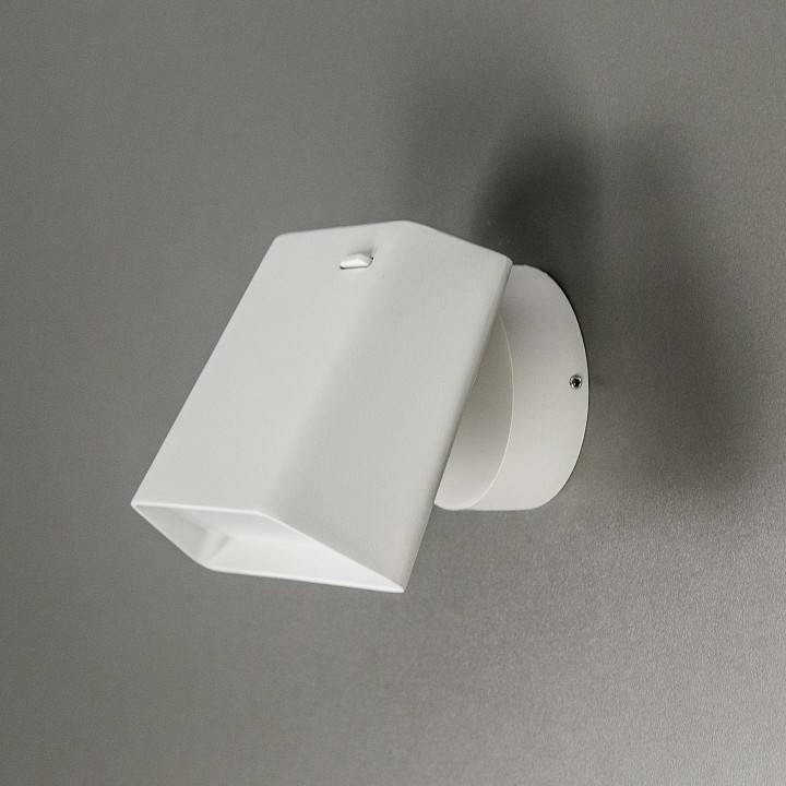 Бра CITILUX Норман 1 LED 6 Вт CL533410N