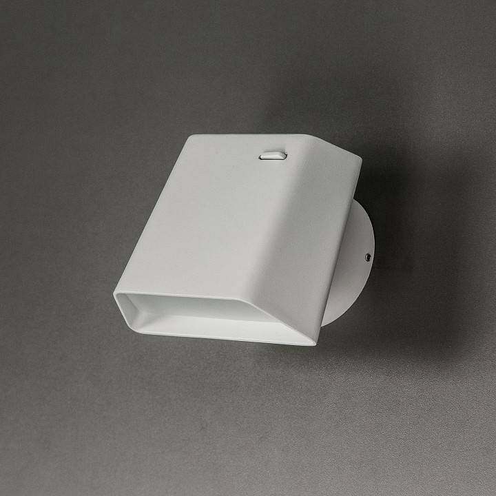 Бра CITILUX Норман 1 LED 6 Вт CL533410N