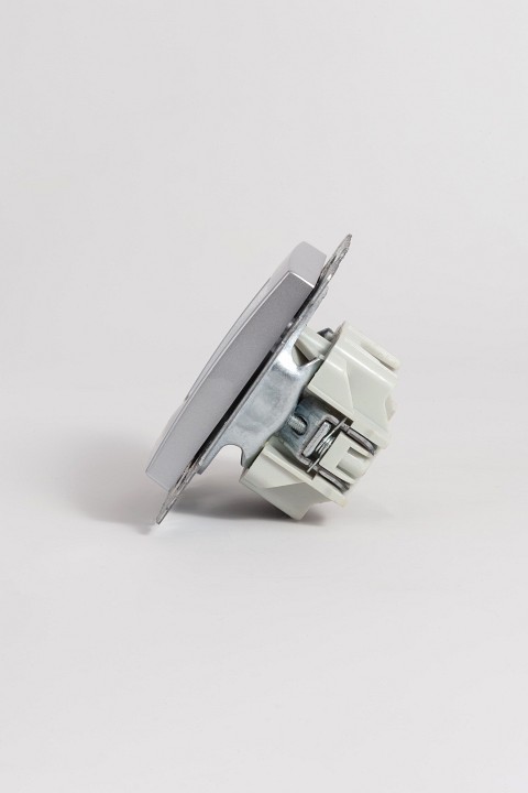 ТВ-розетка проходная без рамки Elbi Eleсtriс Zena Vega 609-011000-272