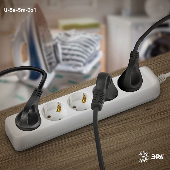 Удлинитель Эра  U-5e-5m-3x1