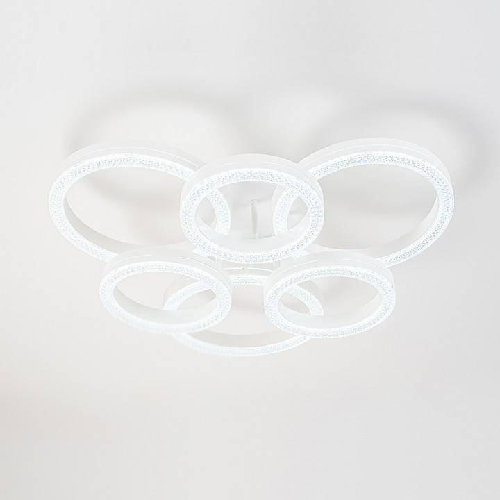 Потолочная люстра Escada Fianit 10282/6LED