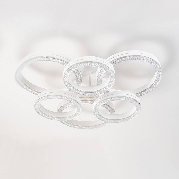 Потолочная люстра Escada Fianit 10282/6LED