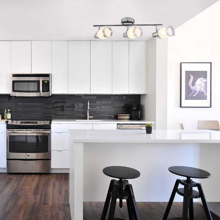 Спот Escada Theta 680/3P 3-ламповый 680/3P