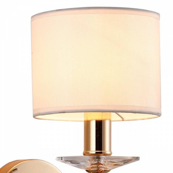 Бра ILLUMICO IL6196-1W-17 GD