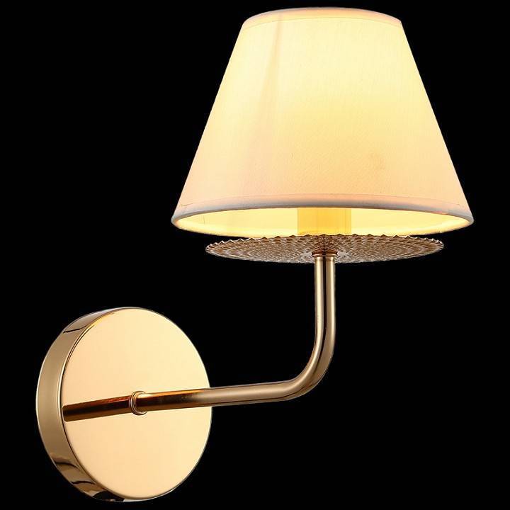 Бра ILLUMICO IL6197-1W-17 GD