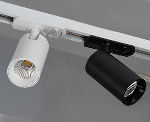 Светильник на штанге Italline TR 3006 белый TR 3006 white