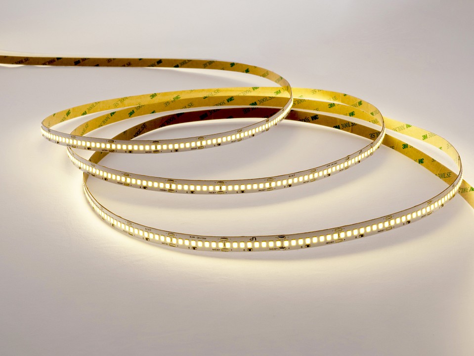 Лента светодиодная Dekraft LEDS POWER ПРО140 11.2 Вт/м 24 В IP20 6500K 005928