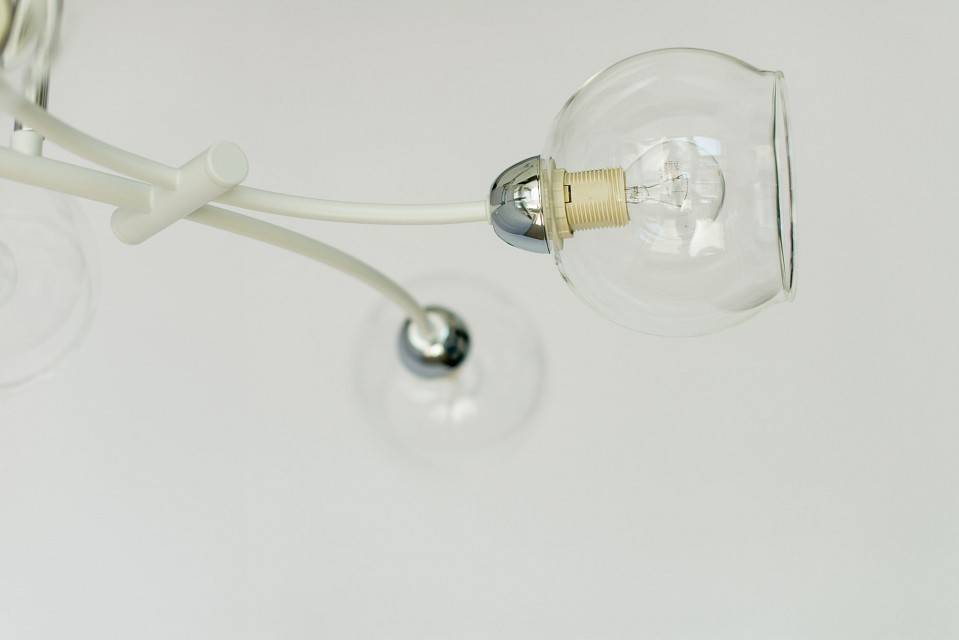 Люстра на штанге Lumion Alana 4517/6C