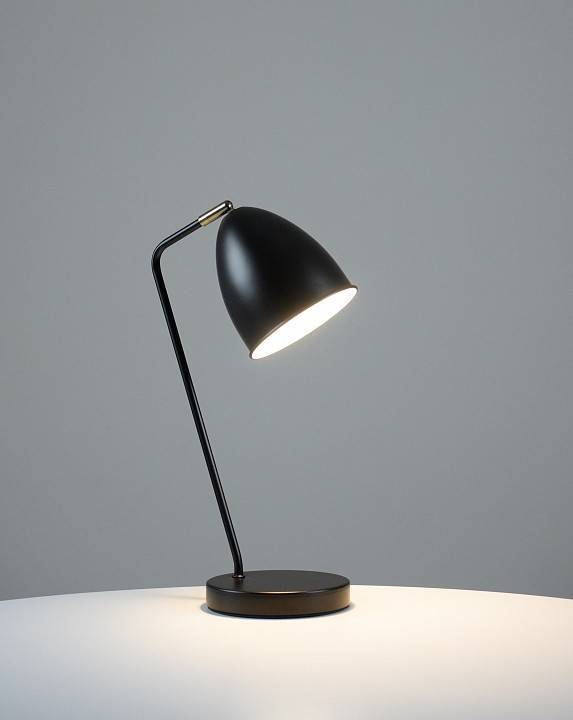 Настольная лампа Moderli Otto V11000-T