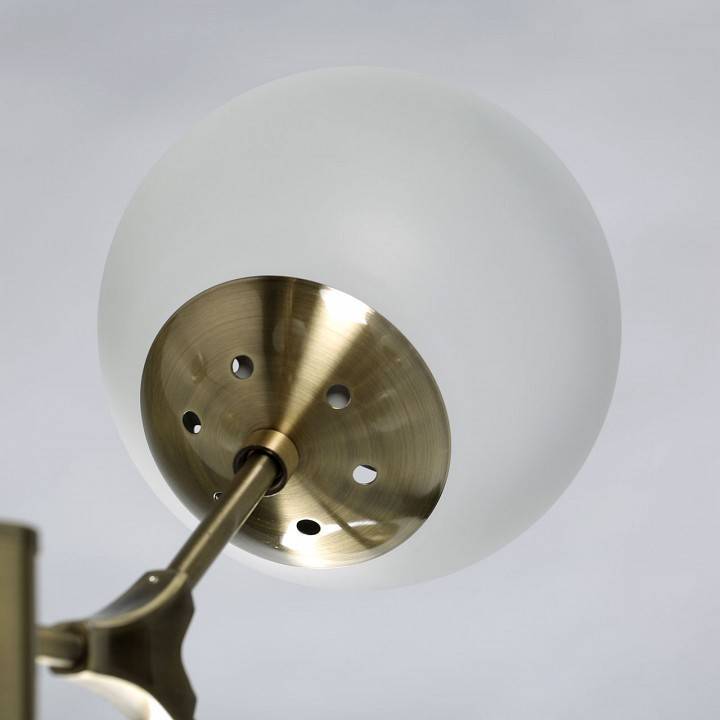 Люстра на штанге DeMarkt Оливия 9 6x60 Вт E27 306014006