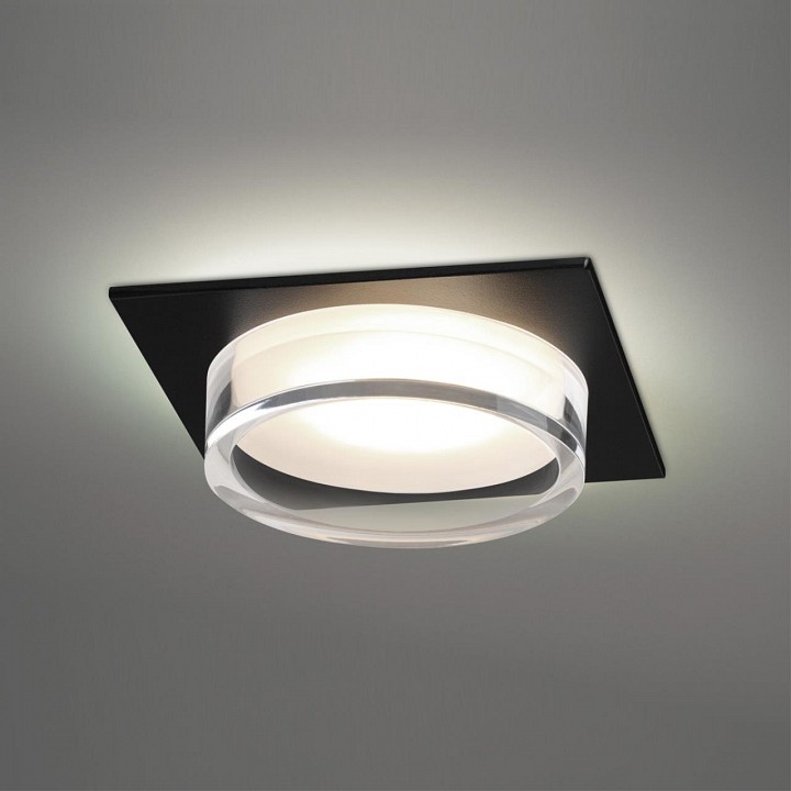 Встраиваемый светильник Novotech GEM 371028