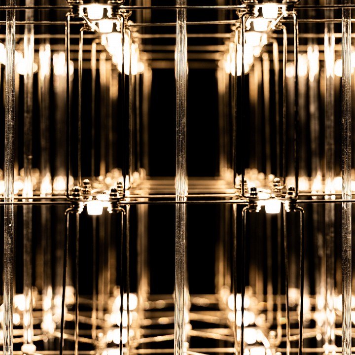 Подвесная люстра O-LUCE Cosmic Glass ячейка 15х15 см 1094011-6