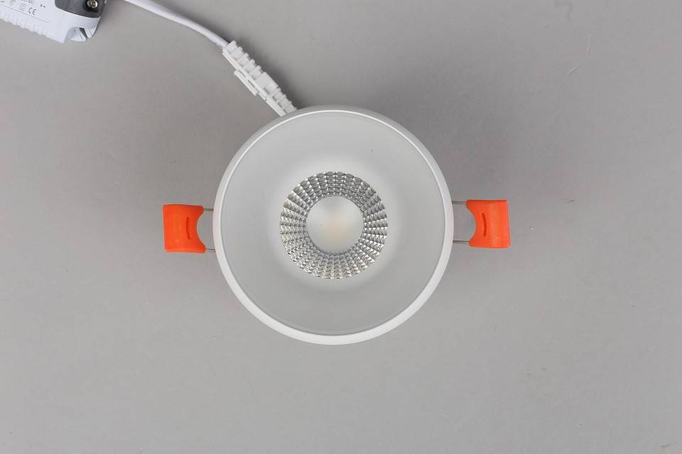 Встраиваемый светильник Omnilux Genova OML-102809-06