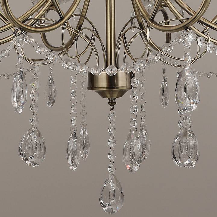 Потолочная люстра Reluce 01666-0.4-08