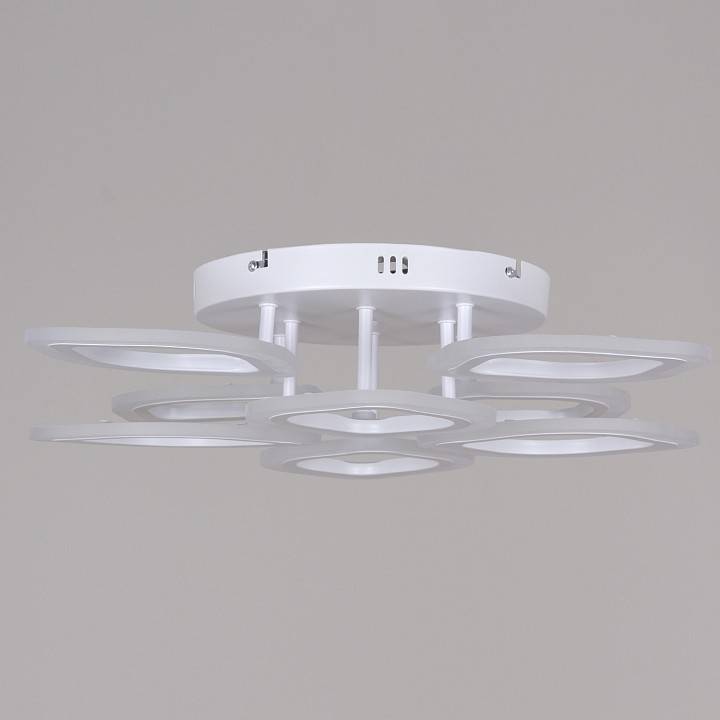 Люстра потолочная De City 02302-0.3-4+4 WH