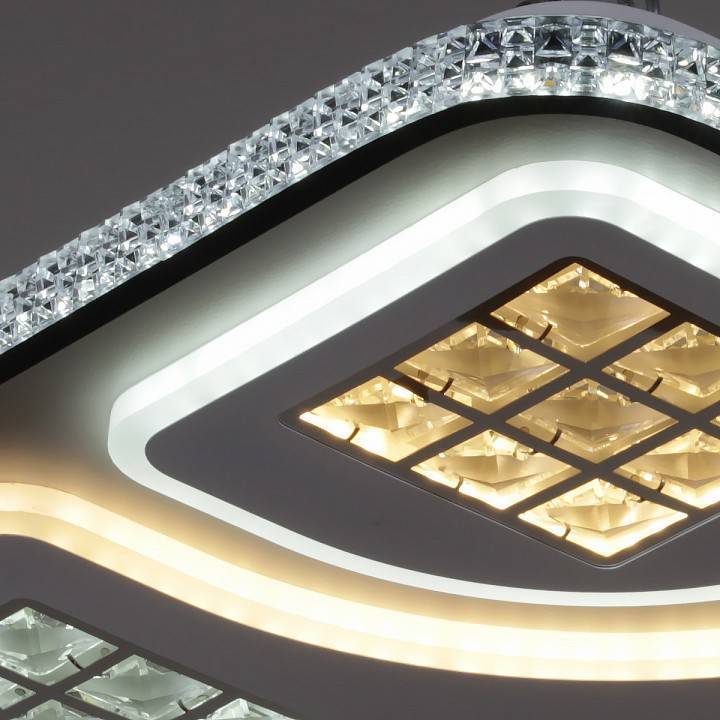 Потолочная люстра Reluce 07057 07057-0.3-500