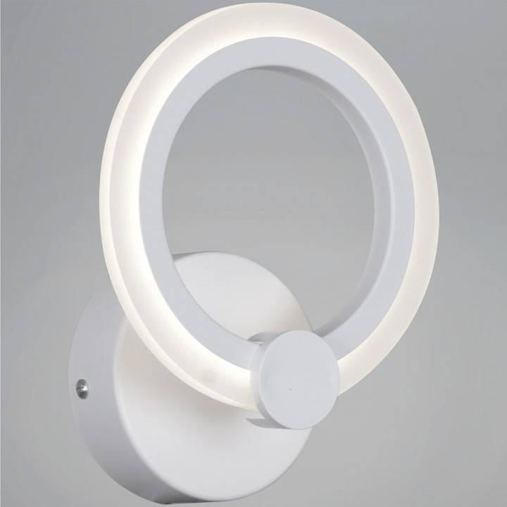 Бра Reluce 09501 WH 09501-0.2-01 WH