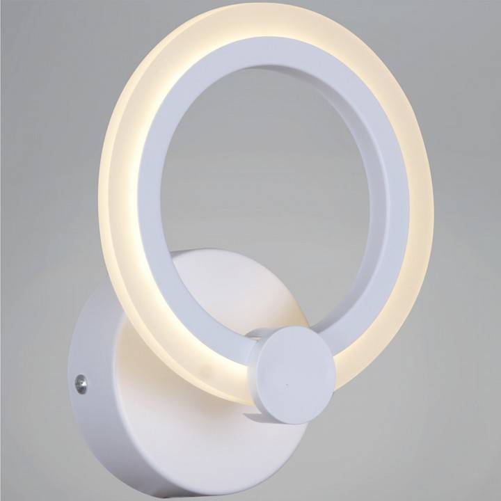 Бра Reluce 09501 WH 09501-0.2-01 WH