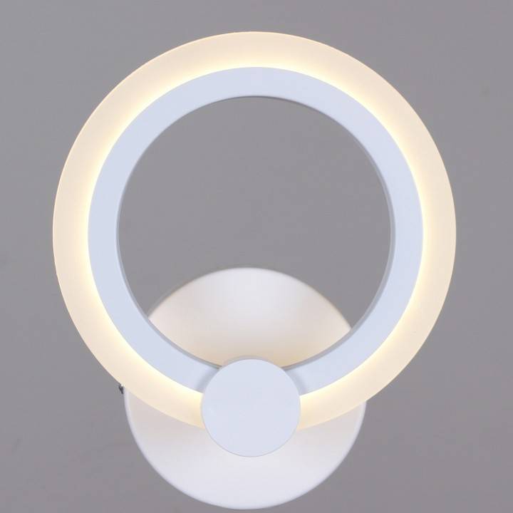 Бра Reluce 09501 WH 09501-0.2-01 WH