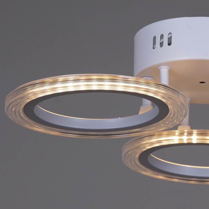 Потолочная люстра 09812 09812-3.3-03A WH