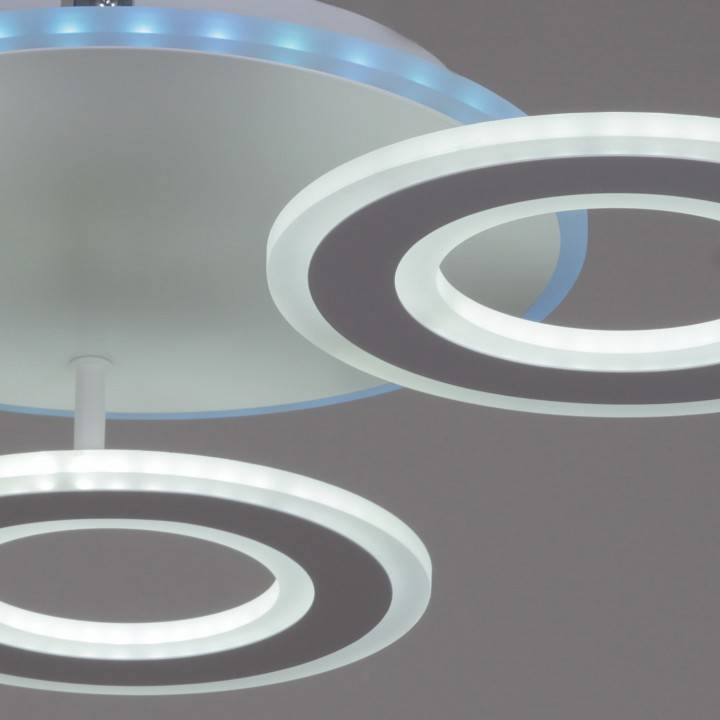 Потолочная люстра Reluce 20535 4 лампы 20535-0.3-3+1S