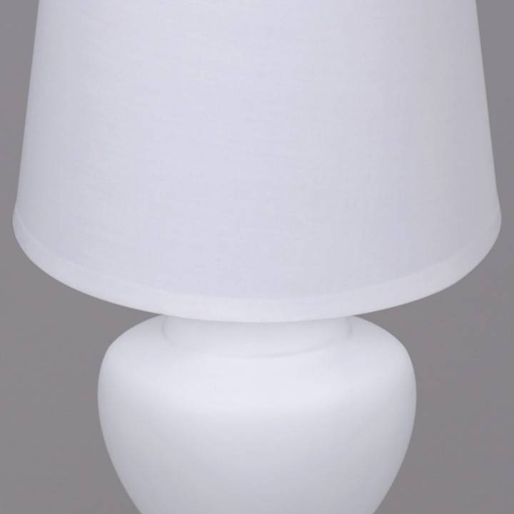 Настольная лампа декоративная Reluce белая 96201-0.7-01 WT