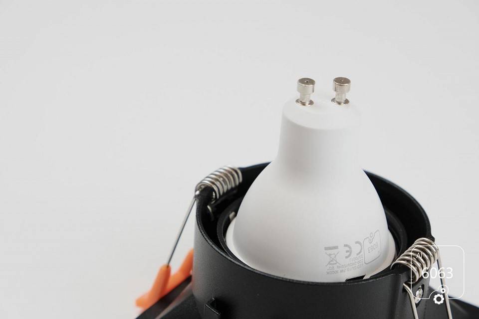 Встраиваемый светильник 6063 POINT-S Twist 0830401